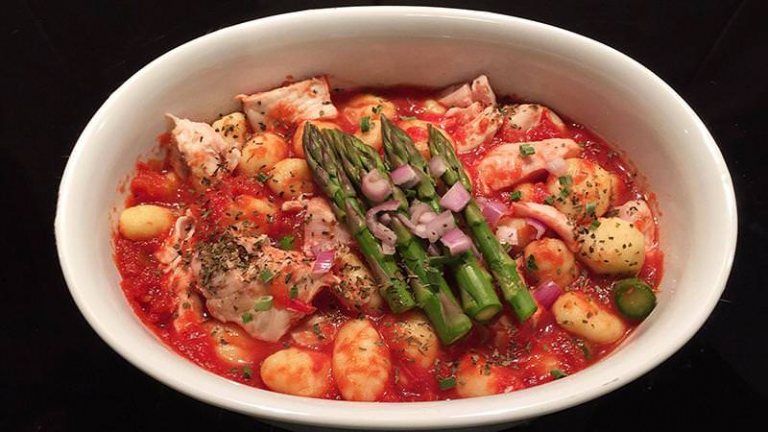 Spargelauflauf mit Gnocchi